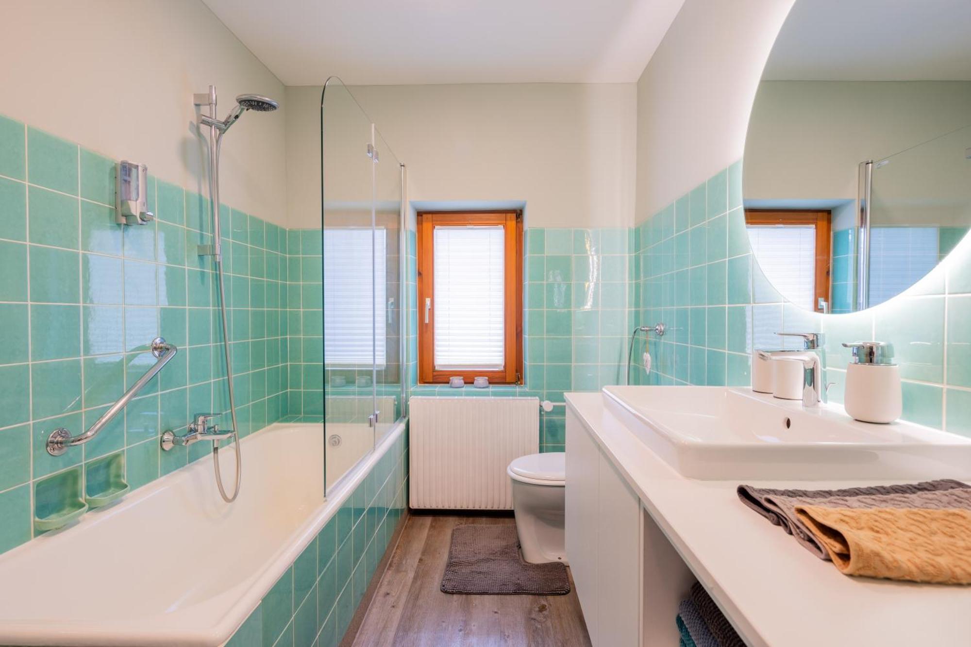 Haus Christina - Romantik Suite Bürs 外观 照片